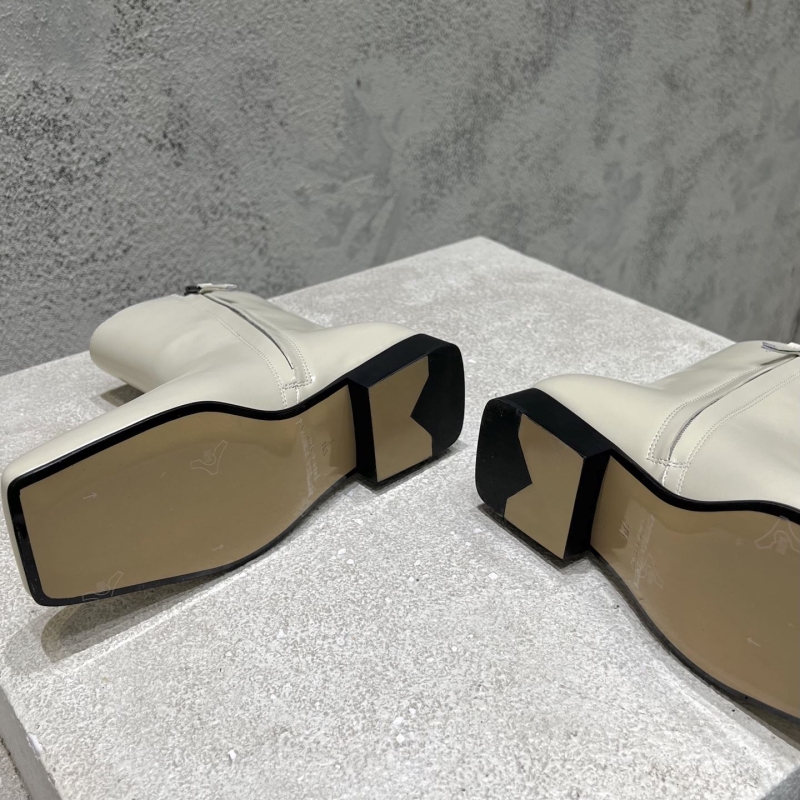 b0tt*ga Ven*ta boots